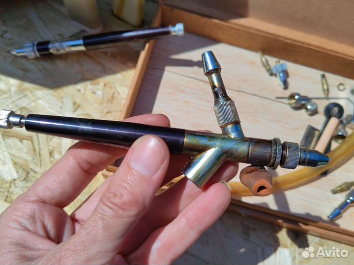 Компрессор для аэрографа и аэрографы