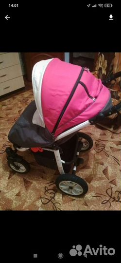 Прогулочная коляска