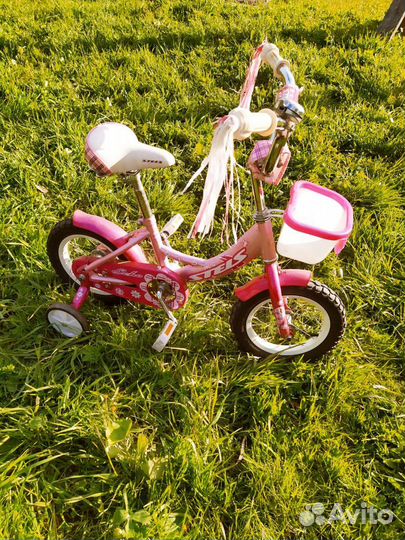 Детский велосипед, четырехколесный