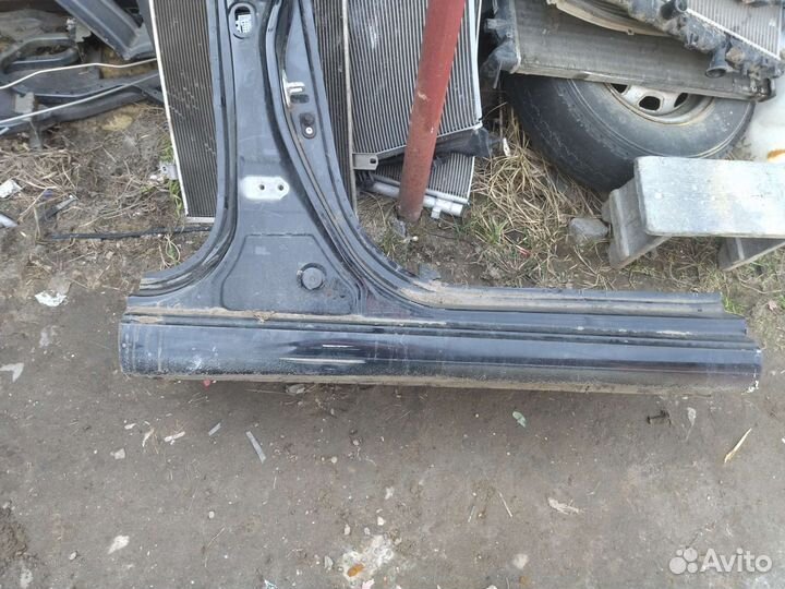 Хундай солярис 1 правый порог