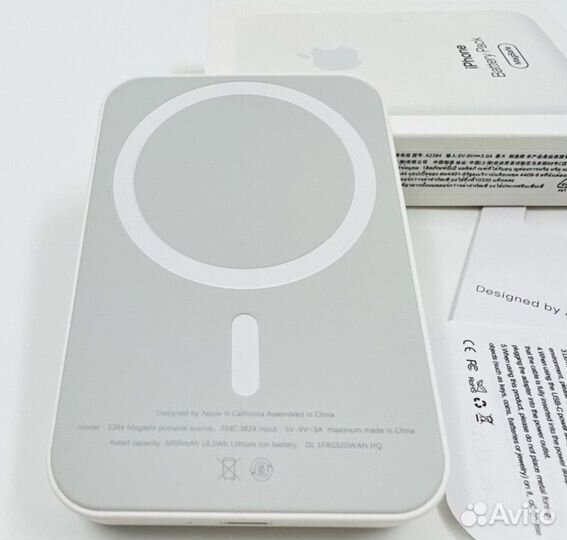 Зарядка iPhone battery Pack MagSafe