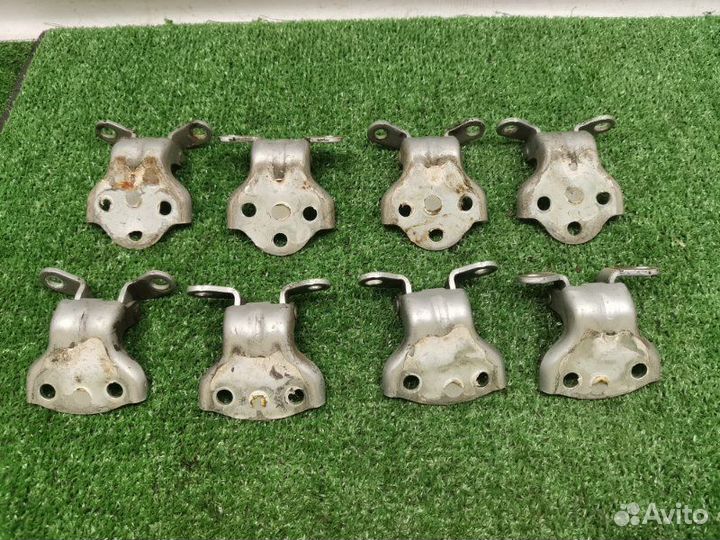 Петля двери Chevrolet Lacetti хэтчбэк 1.6 F16D3