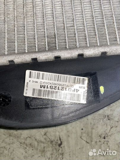 Радиатор охлаждения Audi A6 C6 A6 C6 allroad quatt