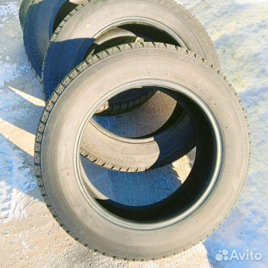 Bridgestone Blizzak VRX 175/65 R15 65