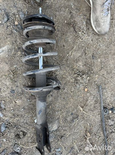 Стойка передняя Faw V5