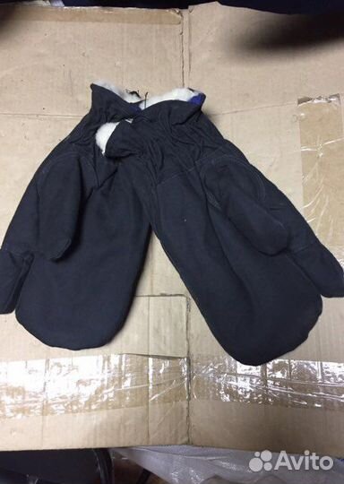 Рукавицы армейские меховые, трёхпалые