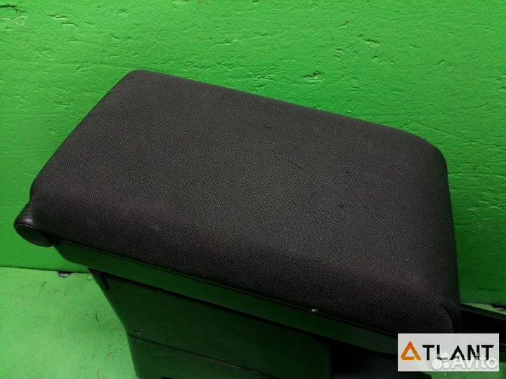 Подлокотник nissan xtrail
