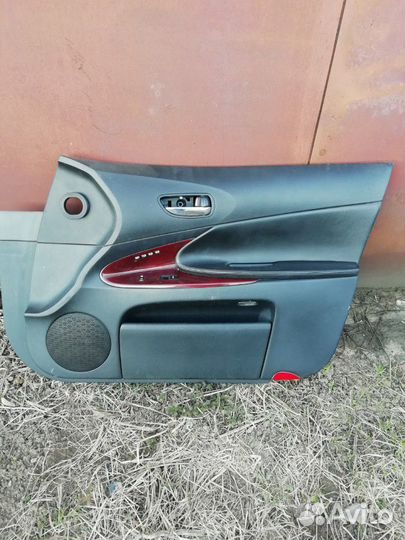 Обшивка двери комплект Lexus GS III