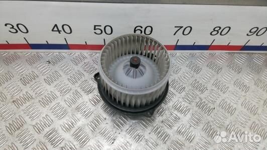 Моторчик печки mitsubishi pajero 4 (1DN13KK02)