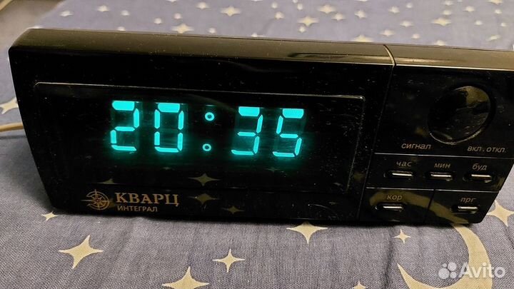 Часы в ассортименте