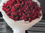 Большой букет пионовидных кустовых роз