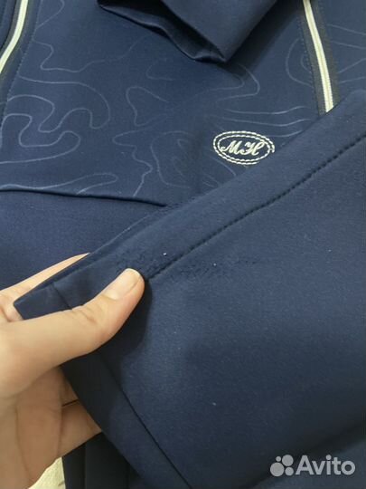 Спортивный костюм женский