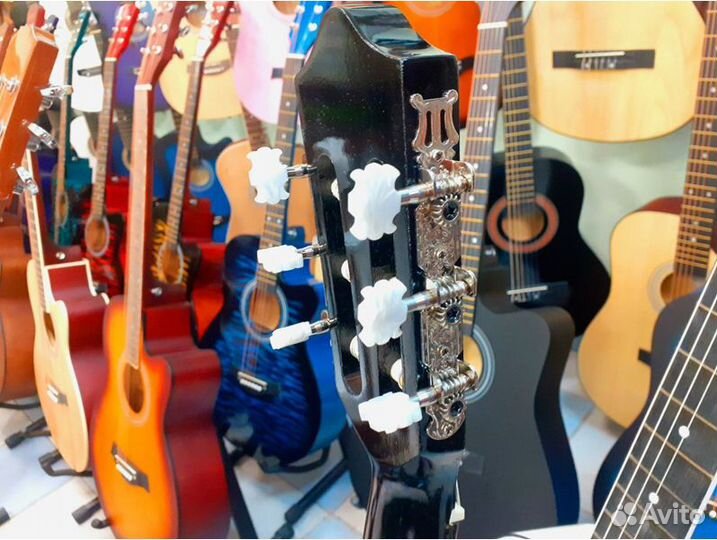 Гитара для обучения новая + чехол + струны