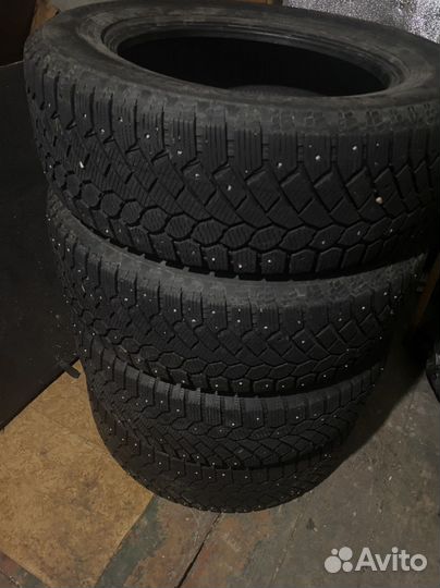 Gislaved Nord Frost 200 225/65 R17