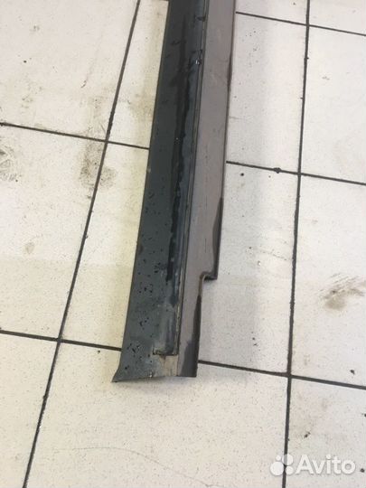 Накладка порога левая Hyundai Santa Fe 4 D4HB 2019