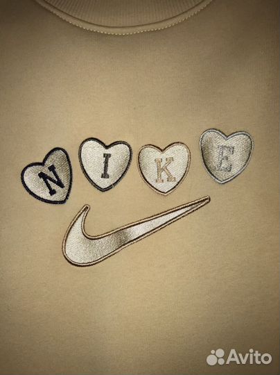 Свитшот nike вышивка