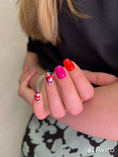 Маникюр на дому