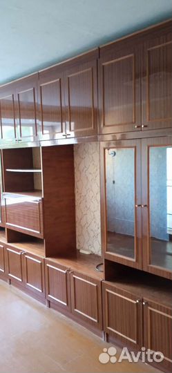 Стенка в гостиную