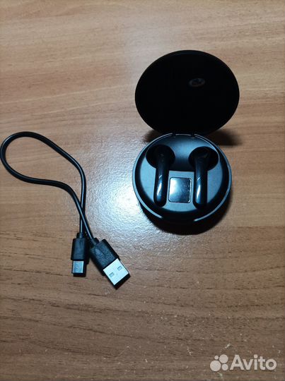 Беспроводные наушники