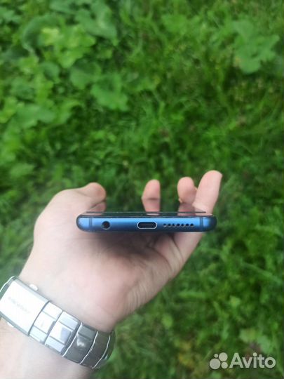 Смартфон Huawei Honor 9 STF-L09