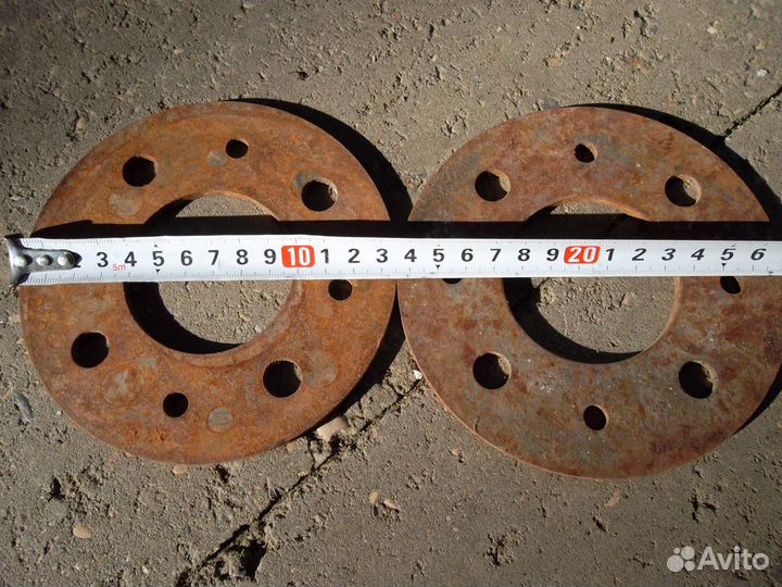 Проставки колёсные