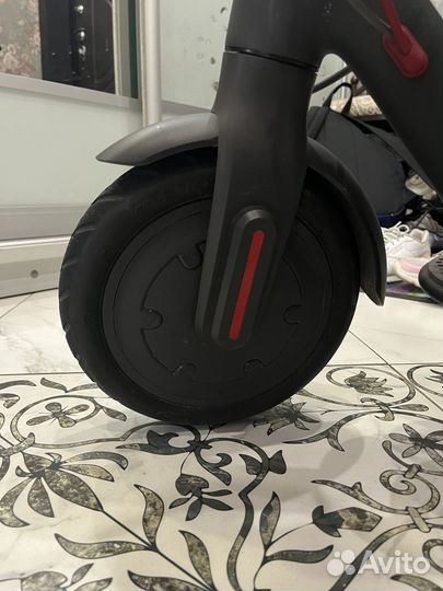 Электросамокат Xiaomi 1S