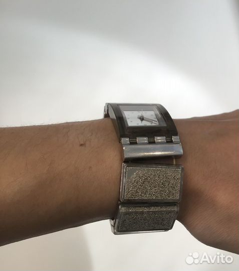 Часы swatch chrono