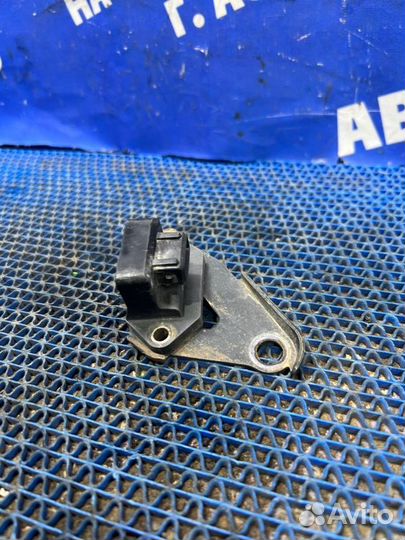 Датчик ускорения Hyundai Accent седан G4EB 2006