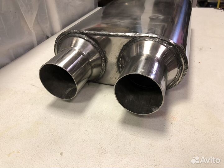 Глушитель прямоточный 1 вход, 2 выход