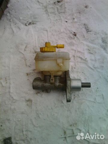 Главный тормозной цилиндр Skoda Octavia Tour