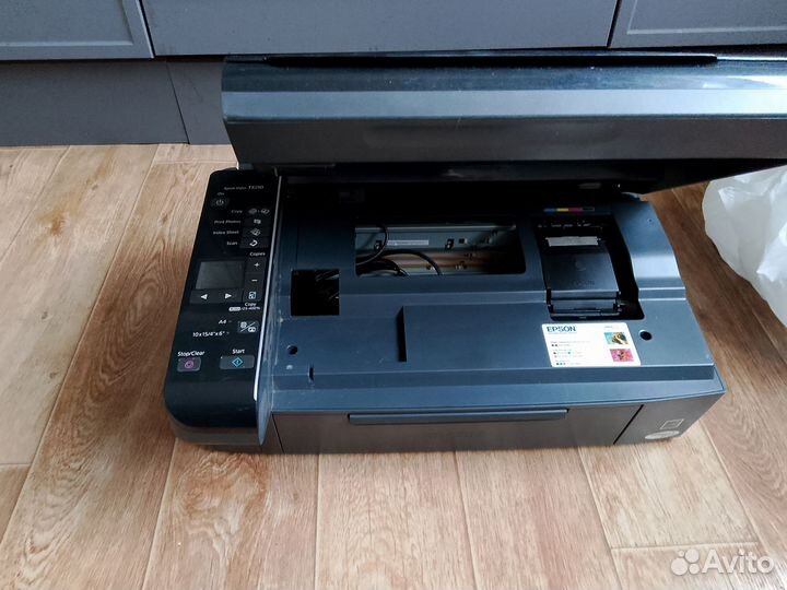 Принтер сканер копир лазерный цветной