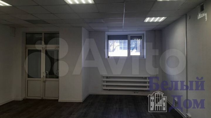 Сдам торговое помещение, 157 м²