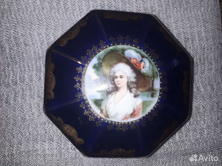 Антикварная Шкатулка Германия 13.5 см. В 7.5см