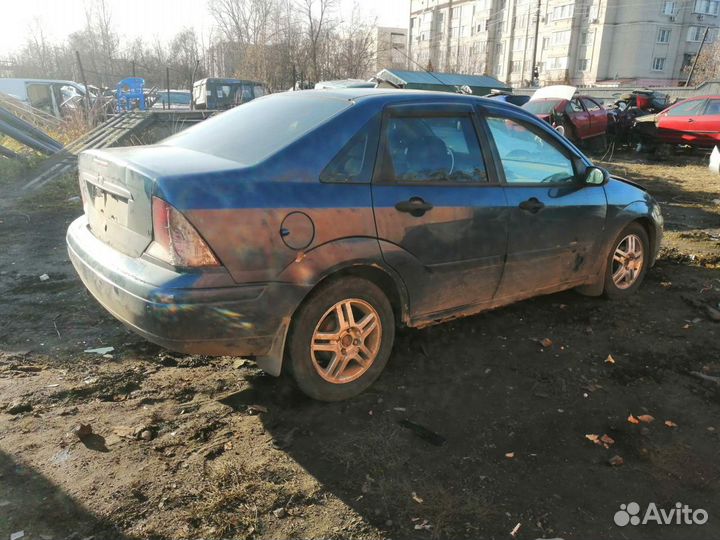 Запчасти б/у на Ford Focus 1 седан 2.0 split port