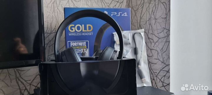 Гарнитура для PS4 PlayStation 4 Gold