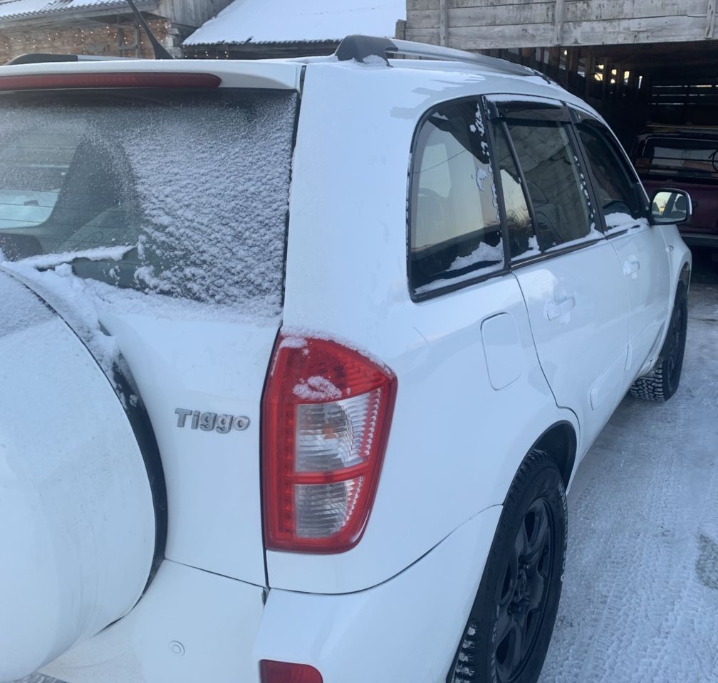 Chery Tiggo (T11): фото владельца