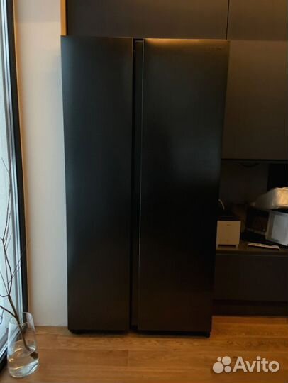 Холодильник Samsung RS62R50311L side by side
