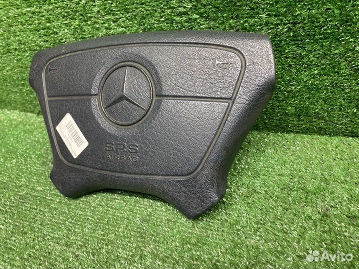 Подушка безопасности руля Mercedes-Benz E W210