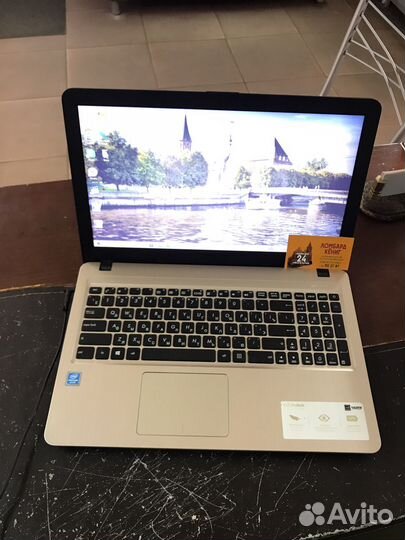 Ноутбук asus D540M
