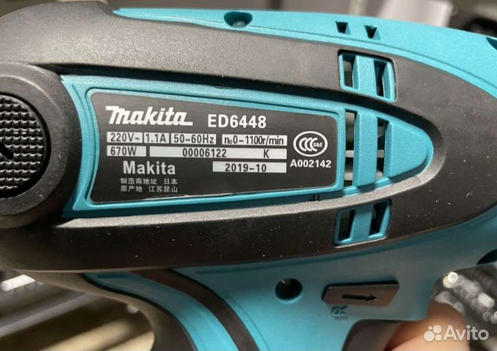 Шуруповерт сетевой Makita. Новый