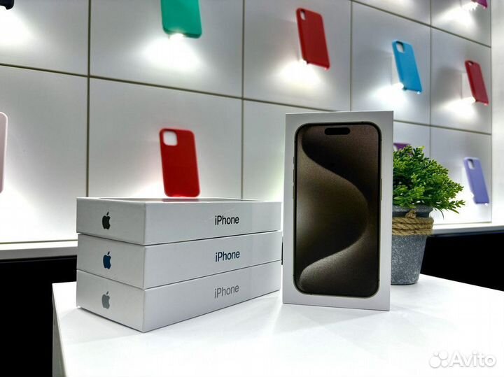 iPhone 15 Pro, 128 ГБ