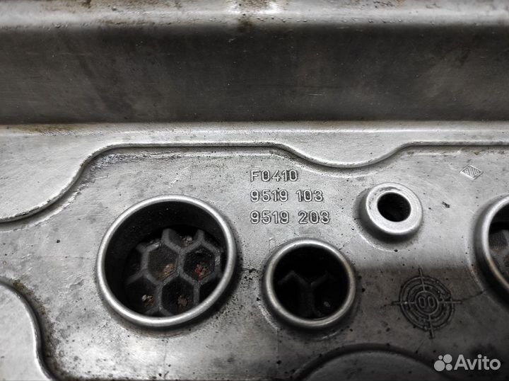 Клапанная крышка Opel Z16XE