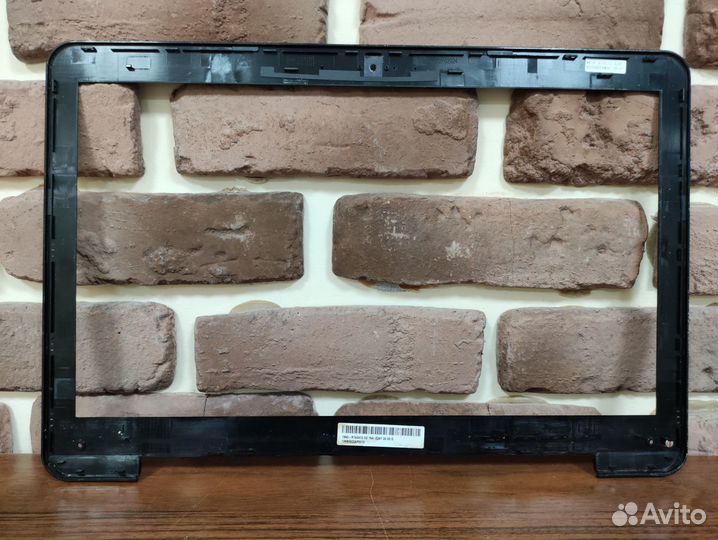 Рамка матрицы для ноутбука Asus X555