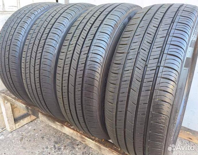 Kumho Solus TA31 215/55 R17 94V