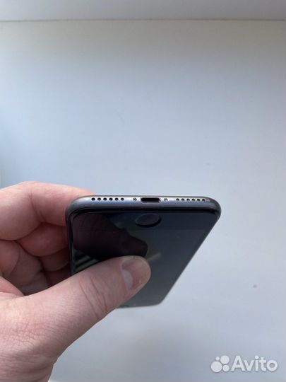 iPhone 8, 256 ГБ