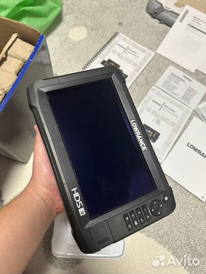Эхолот Lowrance HDS carbon 9 с датчиком 3в1