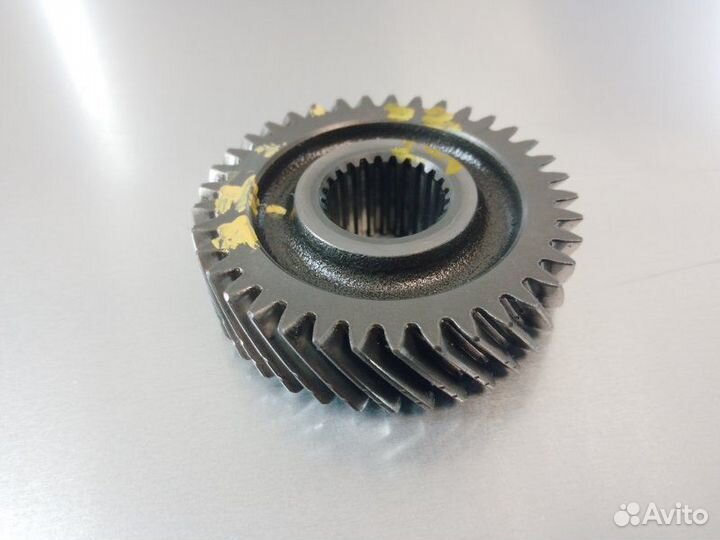 Шестерня 5-ой передачи Volkswagen Caddy Iii