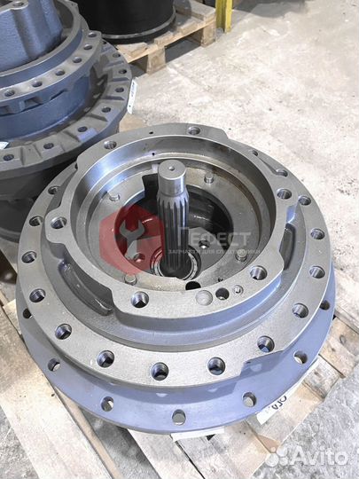 Бортовой редуктор EC290BLC 14528258