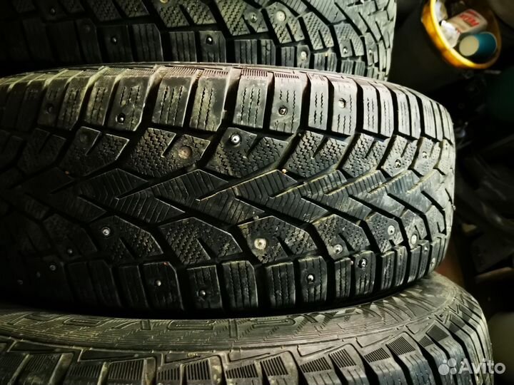 Gislaved NordFrost 100 SUV 235/65 R17 108T