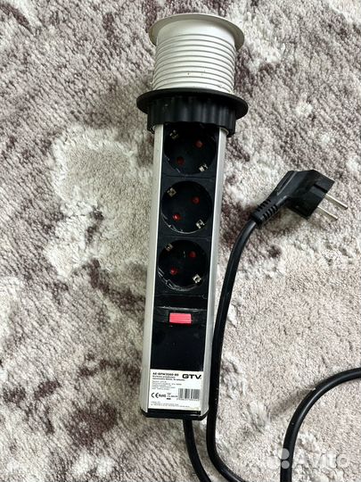 Выдвижной блок розеток (schuko)